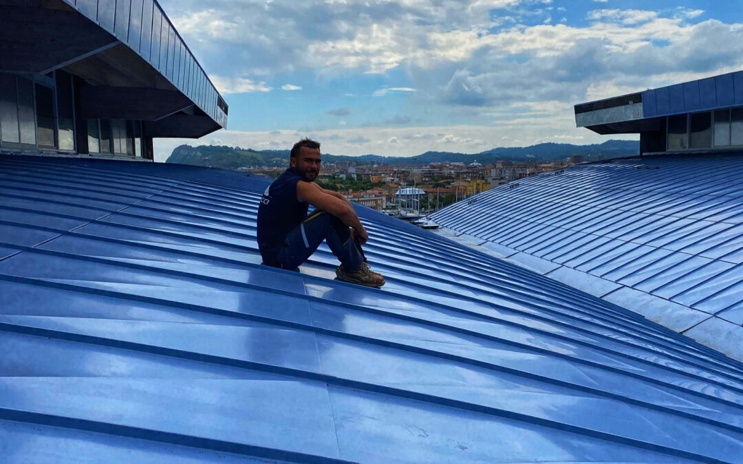 Hangar a Pésaro #ITALY